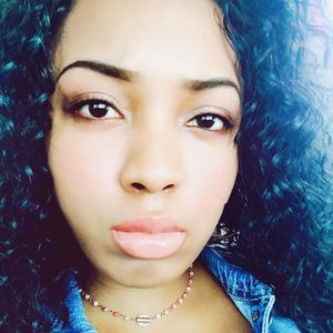 Meet your Posher, Deona roxyanne